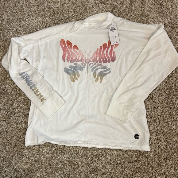 Abercrombie kids - girls long sleeve Tshirt - size 13/14. NWT. - Picture 1 of 3